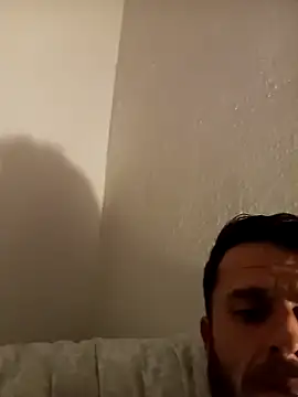 Snapshot of pocholoibz chatting on 14, 12, 2025 pocholoibz online show from 14, 12, 2025