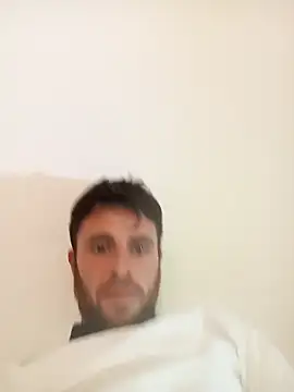 Snapshot of pocholoibz chatting on 4, 4, 2026 pocholoibz online show from 4, 4, 2026