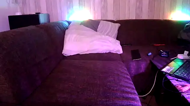 TinyDickBear online show from 31, 1, 2025