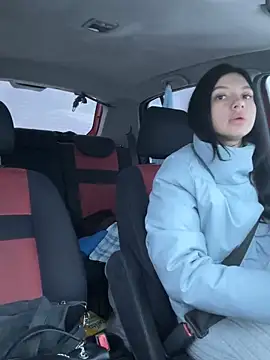 JulliaVegas online show from 9, 2, 2025