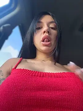 JulliaVegas online show from 5, 6, 2026