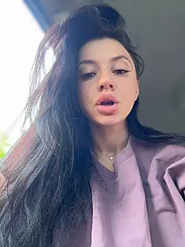 JulliaVegas online show from 19, 7, 2026