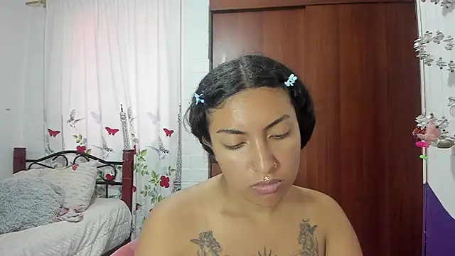 Natymontiell  online show from 3, 1, 2025