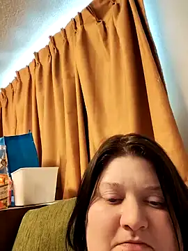 chrissybear84 online show from 14, 12, 2024