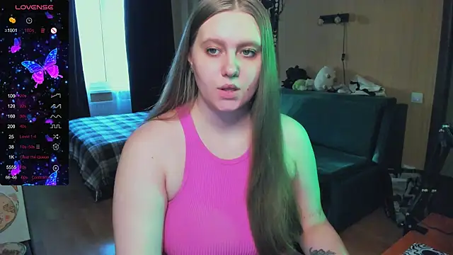 Snapshot of Alice_Dreamgirl_ chatting on 15, 11, 2025 Alice Dreamgirl online show from 15, 11, 2025