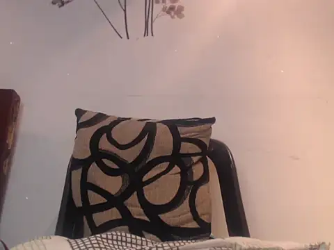 Snapshot of NikolSexyHot chatting on 15, 1, 2025 NikolSexyHot online show from 15, 1, 2025