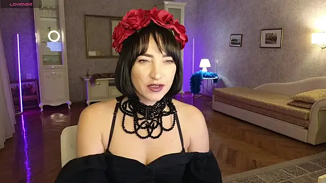 Snapshot of AnneHaddaway chatting on 2, 11, 2025 AnneHaddaway online show from 2, 11, 2025