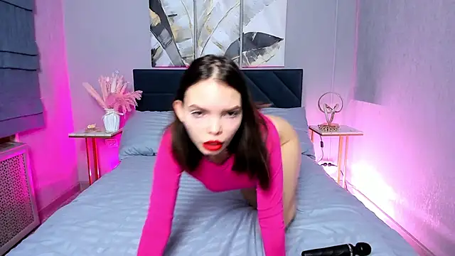 Snapshot of Curvy_Dynamite_ chatting on 19, 2, 2025 Curvy Dynamite online show from 19, 2, 2025