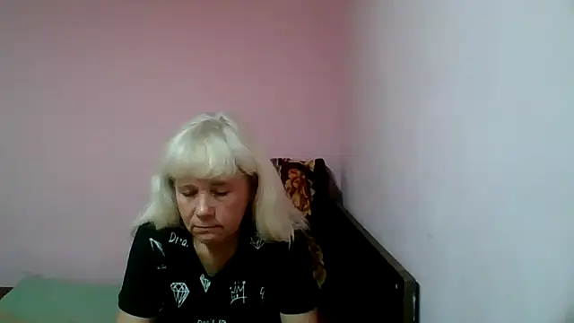 sakura blonde online show from 17, 2, 2025