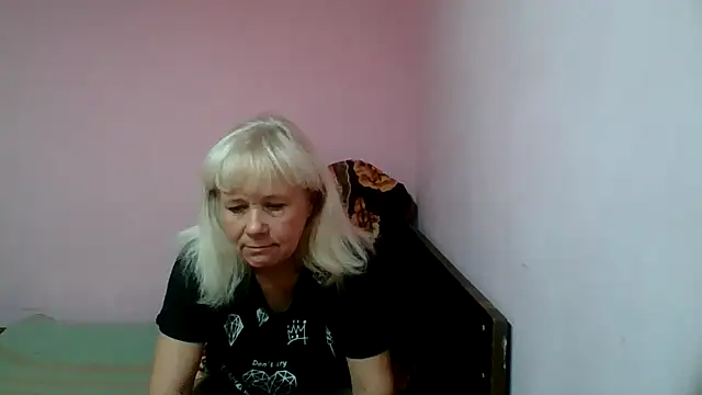 sakura blonde online show from 19, 2, 2025