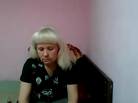 sakura blonde online show from 26, 2, 2025