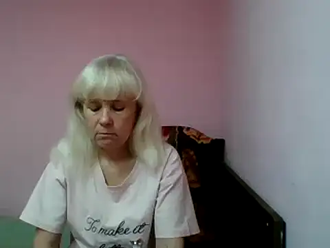 sakura blonde online show from 4, 3, 2025