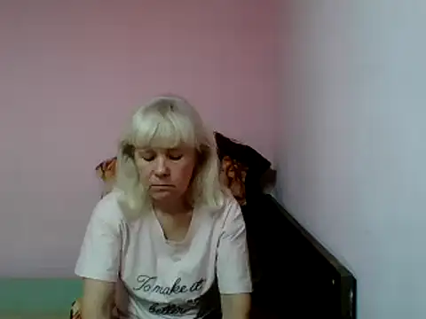 sakura blonde online show from 5, 3, 2025