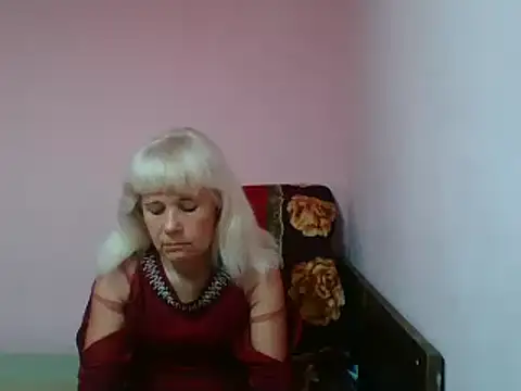 sakura blonde online show from 19, 3, 2025