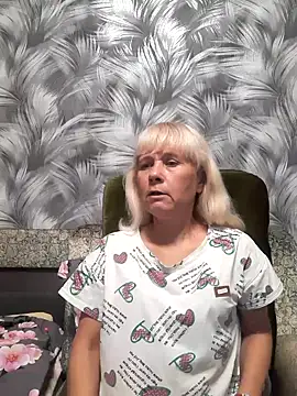 sakura blonde online show from 13, 10, 2025