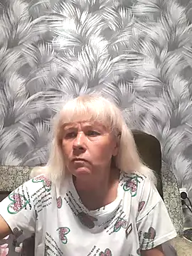 sakura blonde online show from 24, 10, 2025