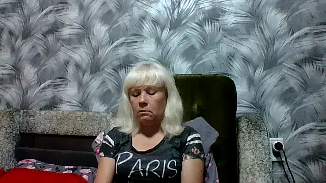 sakura blonde online show from 28, 10, 2025