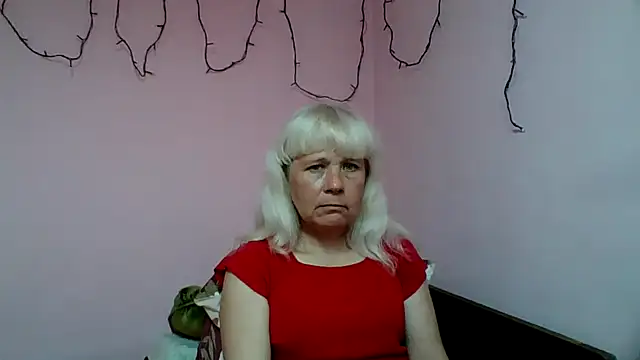 sakura blonde online show from 2, 4, 2026