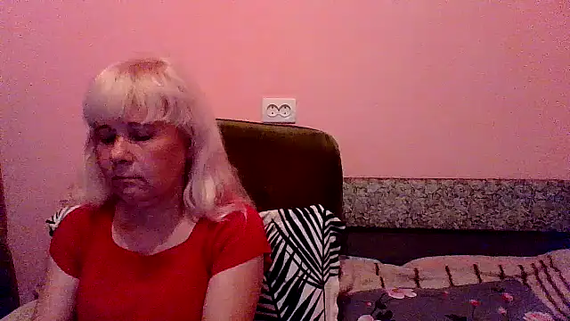 sakura blonde online show from 20, 4, 2026