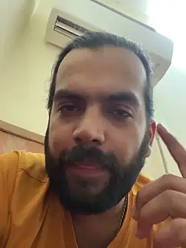 Arsh Loves Luv online show from 18, 12, 2024