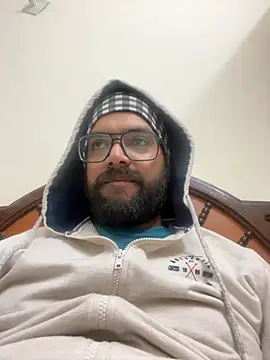 Arsh Loves Luv online show from 23, 12, 2024