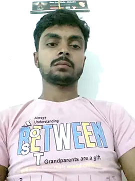 Snapshot of Suraj223kumar chatting on 13, 3, 2026 Suraj223kumar online show from 13, 3, 2026