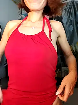 Snapshot of Lucy_limon chatting on 4, 3, 2026 Lucy limon online show from 4, 3, 2026