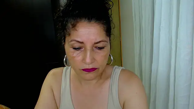 arianna ros3 online show from 21, 4, 2026