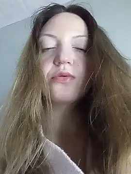 Snapshot of KattyLuuu chatting on 16, 5, 2026 KattyLuuu online show from 16, 5, 2026