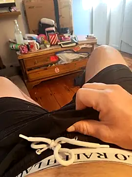 biggnipz online show from 3, 5, 2026