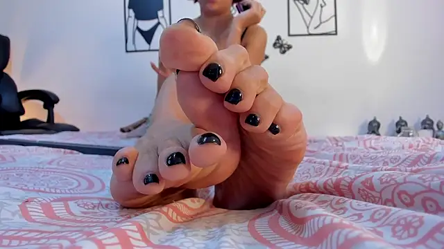 Keiny-Rave online show from 8, 3, 2025