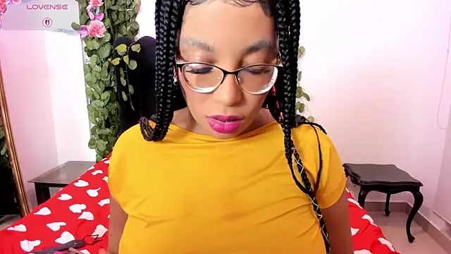 AmyBriiggs online show from 3, 3, 2026