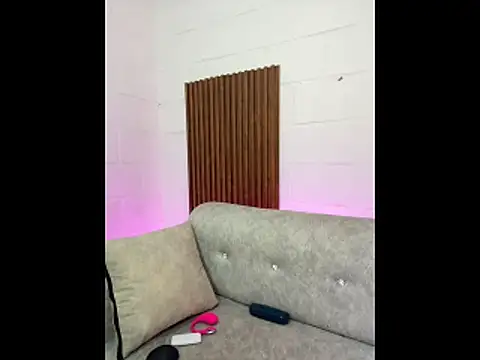 Zizi-campbel online show from 28, 4, 2026