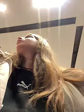 Snapshot of MayaMystic chatting on 13, 1, 2025 MayaMystic online show from 13, 1, 2025