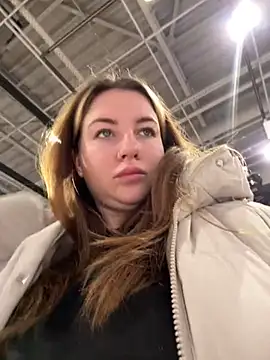 Snapshot of MayaMystic chatting on 6, 2, 2025 MayaMystic online show from 6, 2, 2025