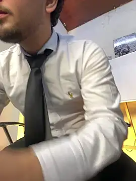 Samir bear online show from 30, 5, 2026