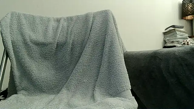 teek1234 1 online show from 15, 1, 2025