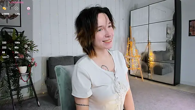 Snapshot of lilithlunna chatting on 27, 12, 2024 lilithlunna online show from 27, 12, 2024