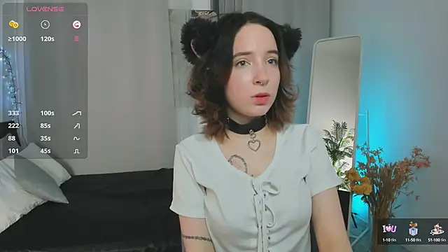 Snapshot of lilithlunna chatting on 4, 3, 2025 lilithlunna online show from 4, 3, 2025