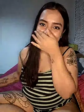 Snapshot of Ema_kraus chatting on 17, 3, 2025 Ema kraus online show from 17, 3, 2025