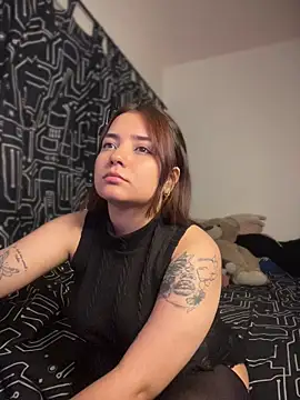Ema kraus online show from 4, 8, 2026