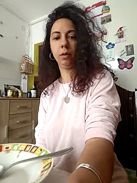 naughty69curls online show from 18, 2, 2026