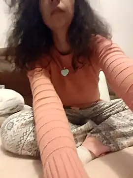 naughty69curls online show from 28, 2, 2026