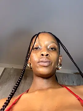 Snapshot of teddy04 chatting on 2, 11, 2025 teddy04 online show from 2, 11, 2025