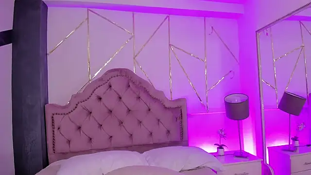 RoseCassie online show from 27, 1, 2025