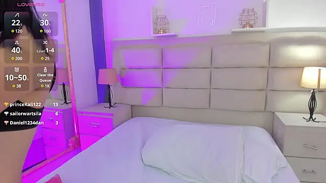 RoseCassie online show from 17, 2, 2025