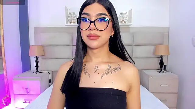 RoseCassie online show from 2, 10, 2025