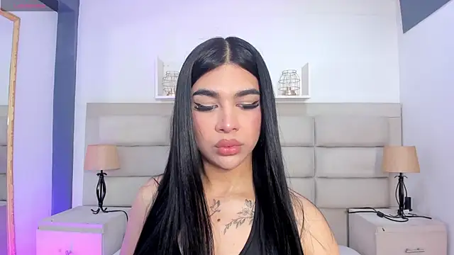 RoseCassie online show from 4, 10, 2025