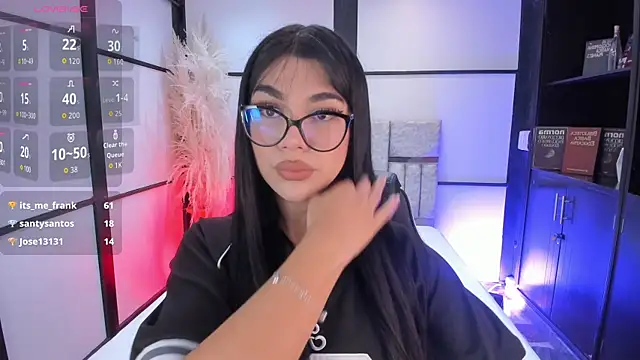 RoseCassie online show from 16, 12, 2025