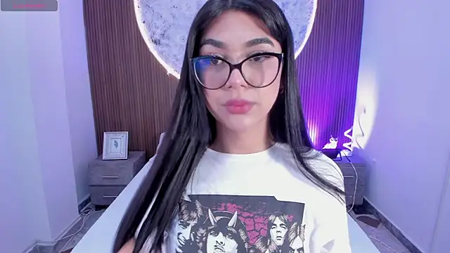 RoseCassie online show from 20, 12, 2025